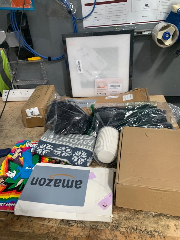 Photo 1 of ** SOLD AS IS BUNDLE OF MISCELLANEOUS AND SORTED GOODS **