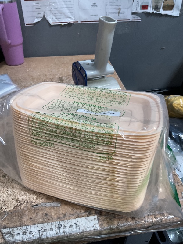 Photo 1 of 100 Piece (50 Pack) Meal Prep Containers with Lids, 28 oz Cornstarch Food Storage Containers Plant-based Lunch Box for Salad,BPA Free Plastic Take Out Containers Microwave and Freezer Safe