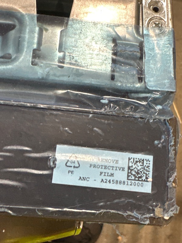 Photo 1 of ***FOR PARTS ONLY***DAMAGED***

 Frigidaire GDSH4715A Gallery 24 Inch Wide 14 Place Setting Built-In Top Control Dishwasher with 5 Wash Cycles and MaxBoost Dry™ - Stainless Steel