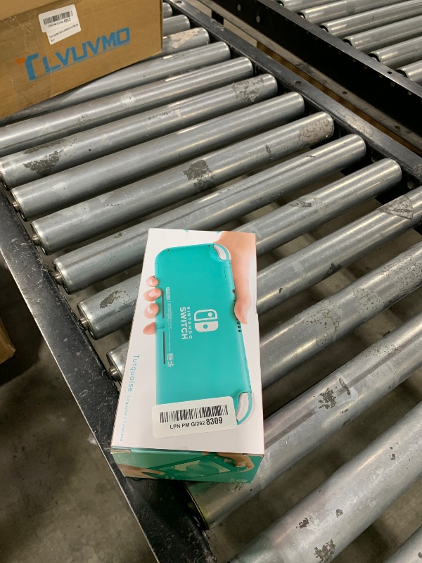 Photo 1 of Nintendo Switch Lite - Turquoise