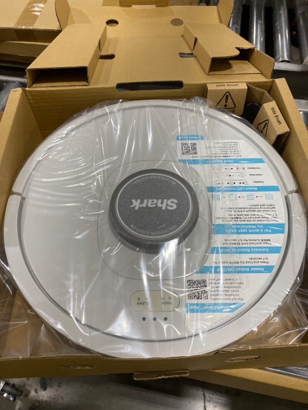 Photo 1 of Shark Matrix Clean | Robot Vacuum Cleaner with Powerful Suction for Pet Hair, Rugs, Carpets & Hard Floors | Self-Empty Base | 60-Day Capacity | Voice Control | LiDAR Navigation | White | AV2511AE?