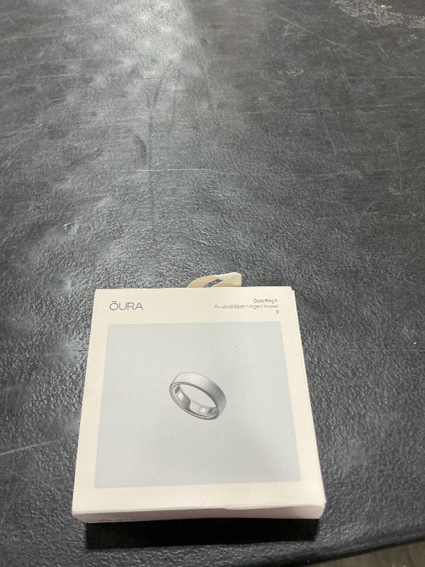 Photo 1 of Oura Ring 5 - Brushed Silver - Size 9 - World’s Smallest Smart Ring - Sleep, Activity, Women’s Health, AI Advisor, 1 Week of Battery Life, Size Before You Buy, Android & iOS Compatible
