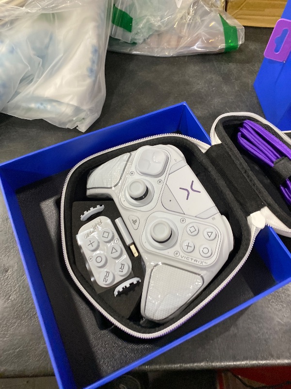 Photo 1 of Turtle Beach Victrix Pro BFG Reloaded Wireless Gaming Controller for PS5