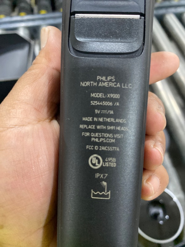 Photo 1 of standard Series X9000/90 missing nose trimmer
