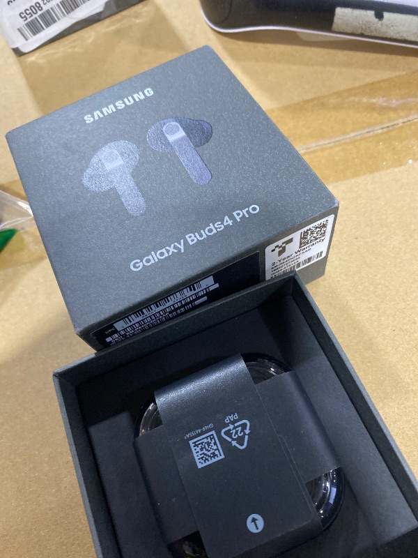 Photo 1 of Samsung Galaxy Buds 4 Pro (2026) AI True Wireless Bluetooth Earbuds, Black