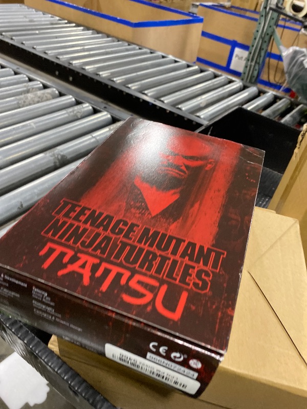 Photo 1 of NECA - Teenage Mutant Ninja Turtles (1990 Movie) - 7” Scale Action Figure - Ultimate Tatsu