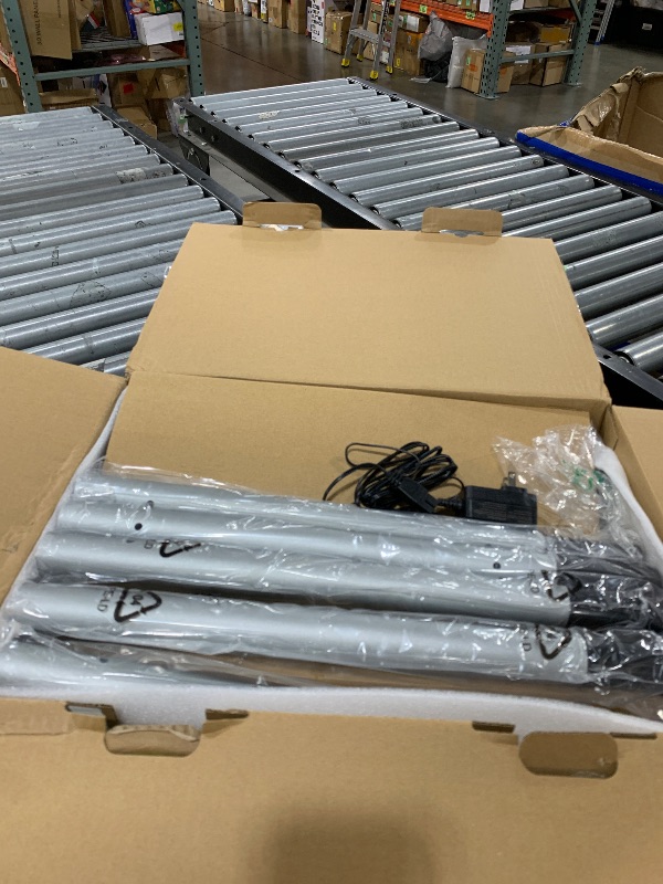Photo 1 of NON-FUNCTIONAL, PARTS ONLY----------------------------------------------------------------2026 Upgrade Cordless Handheld Pool Vacuum,Pool Vacuum for Above and Inground Pool,Rechargeable Pool Cleaner with Extention Pole,Up to 70-Min Runtime,Ideal for Leave