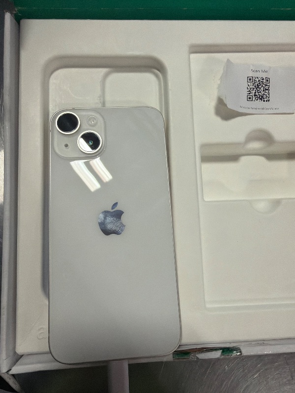 Photo 1 of Apple iPhone 16 Pro, US Version, 256GB, White Titanium - Unlocked (Renewed Premium)