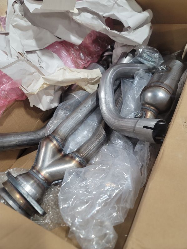 Photo 1 of CAT CLEAN Catalytic Converter Compatible with Ford Transit 150/250/350 2015 2016 2017 2018 2019 3.7L V6 Catalytic Convertor Automotive Replacement 644108 (EPA Compliant)