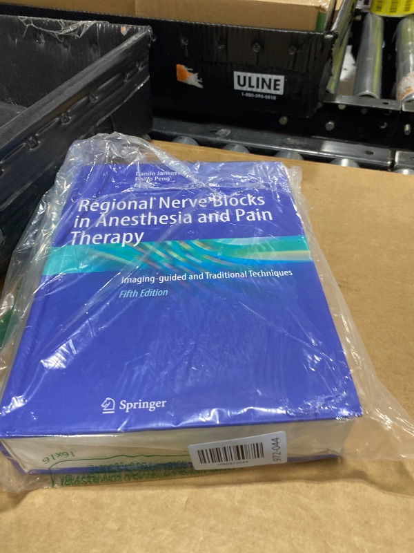 Photo 1 of Regional Nerve Blocks in Anesthesia and Pain Therapy: Imaging-guided and Traditional Techniques