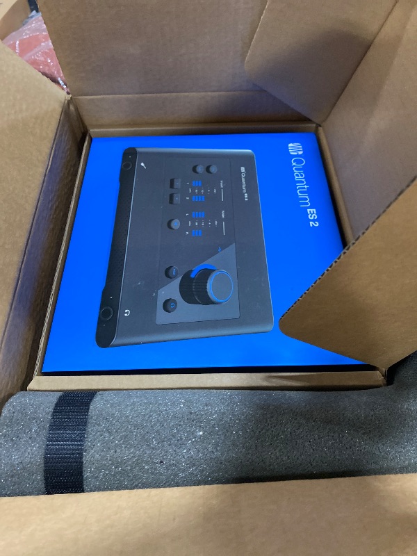 Photo 1 of PreSonus Quantum ES 2 USB-C Audio Interface with Fender Studio Pro Software