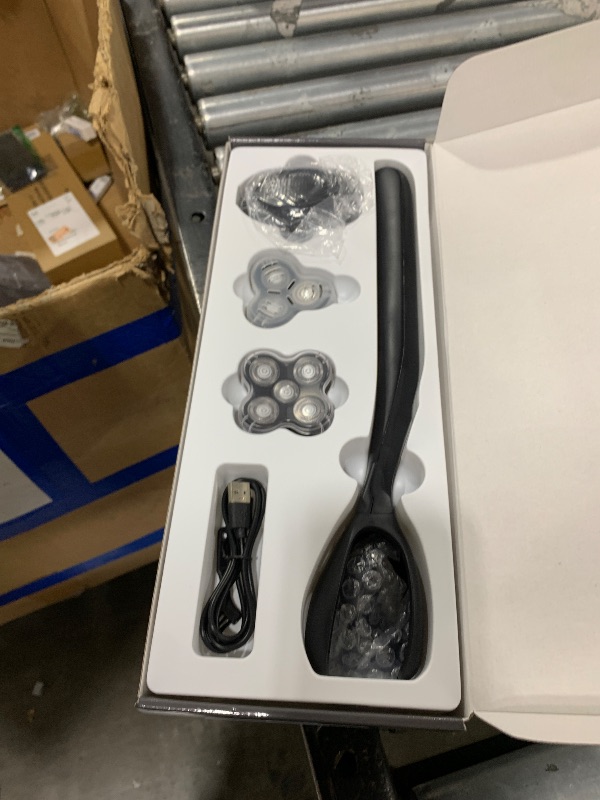 Photo 1 of Back Shaver for Men, Mens Back Shaver with Long Handle