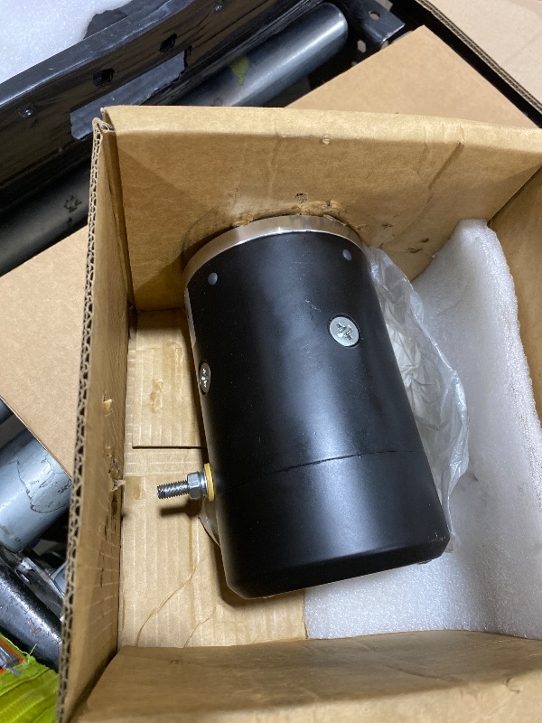 Photo 1 of MISIOEK Hydraulic Pump Electric Motor Compatible with 12V DC, 1.6 KW, 2 Terminals 9 Teeth, Replace 1245-18