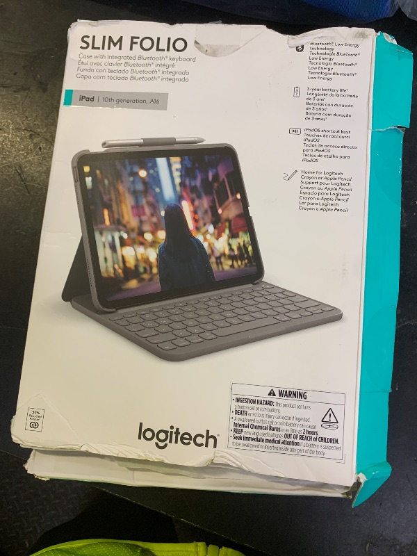 Photo 1 of Logitech Slim Folio Keyboard Case for iPad (10th gen & A16) with Integrated Bluetooth Wireless Keyboard