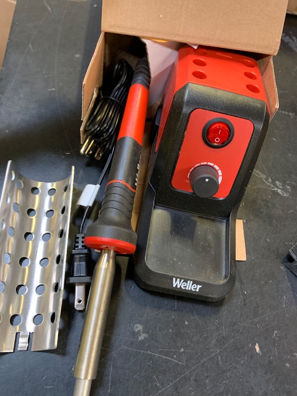 Photo 1 of Weller WLC200 80 Watt Hobby and Stained Glass Soldering Station