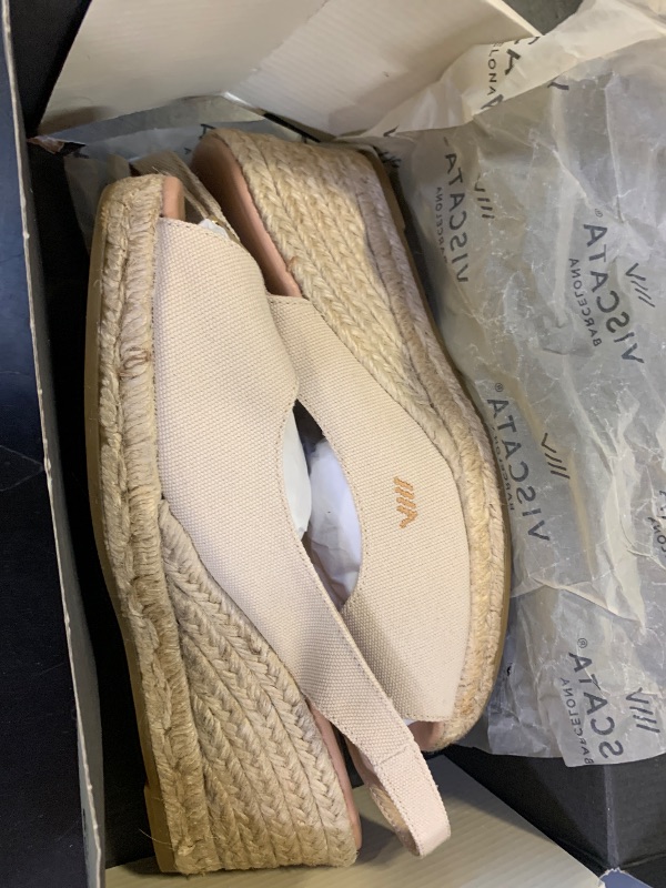Photo 1 of Gavina Canvas - Beige - 39