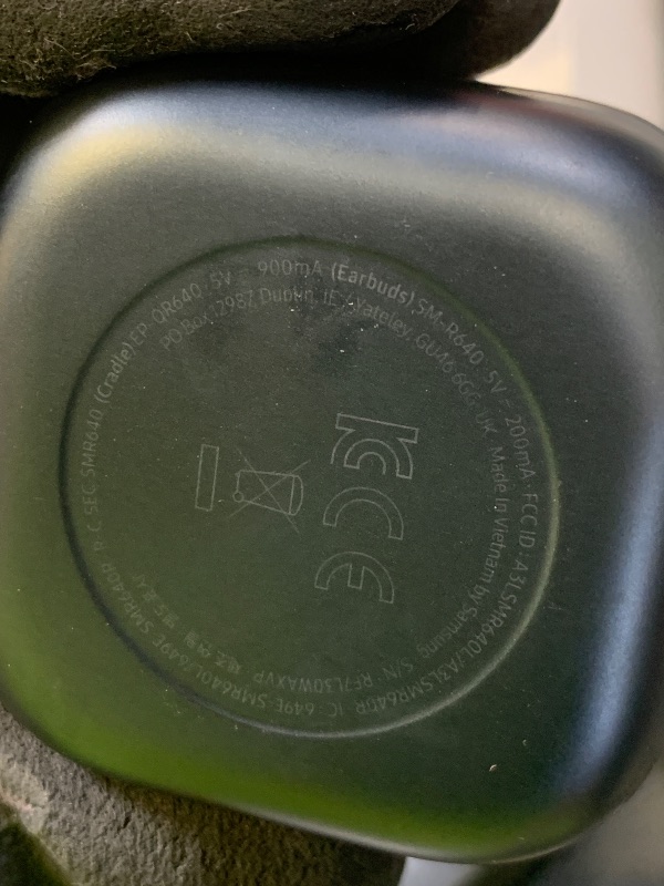 Photo 1 of Samsung Galaxy Buds 4 Pro (2026) AI True Wireless Bluetooth Earbuds, Hi-Res Audio, 2-Way Speaker, ANC 2.0, Optimized Comfort, IP57, Live Translation, Black [US Version, 2 Yr Warranty]