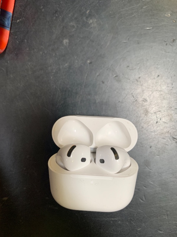 Photo 1 of Apple AirPods 4 Wireless Earbuds