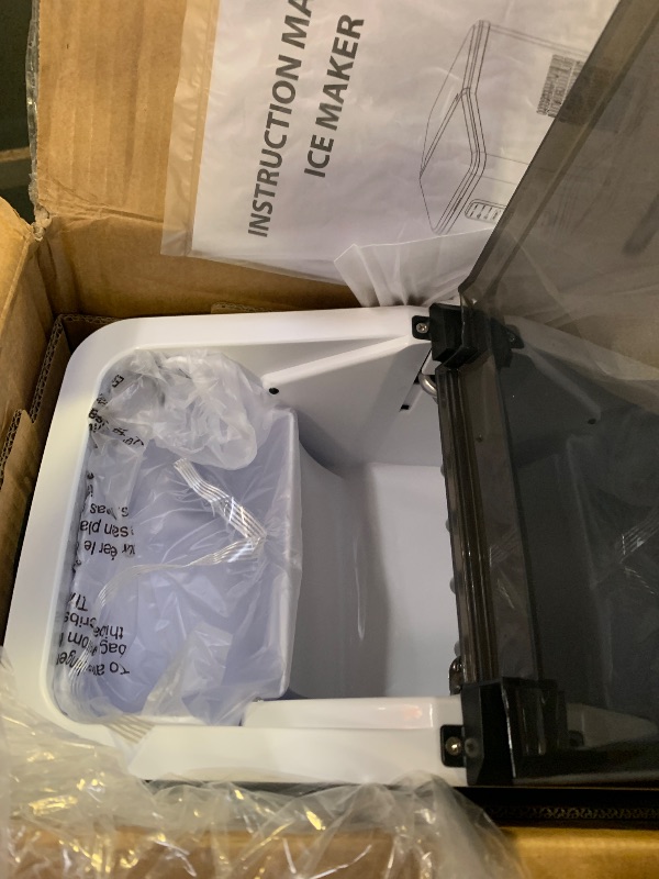 Photo 1 of Aeitto Ice Maker Countertop 26lbs/24H, 8 Ice Cubes 2 Sizes of Bullet Ice Ice Machine Ready in 6 Mins, Portable Ice Makers with Basket & Scoop, Auto Self-Cleaning for Home/Kitchen/Office Stainless