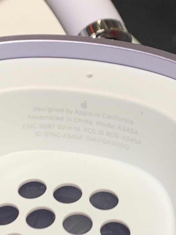 Photo 1 of Apple AirPods Max 2 Wireless Over-Ear Headphones, Active Noise Cancellation, Adaptive Audio, Personalized Spatial Audio, Live Translation, Bluetooth Headphones for iPhone – Purple