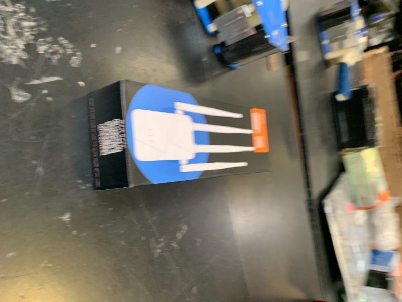 Photo 1 of Wireless Repeater