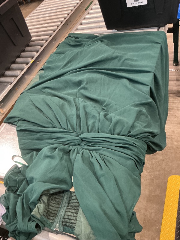 Photo 1 of  large Emerald Green long flow dress