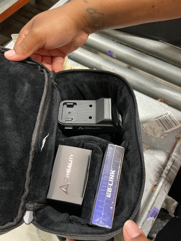 Photo 1 of [UNTESTED] Creality Scan Bridge for Raptor/Raptor Pro/RaptorX/Sermoon S1, Supports WiFi 6 Wireless Screen Mirroring, Smart Phone Application, Large Capacity and Fast Charging, Lightweight and Compact for Use
