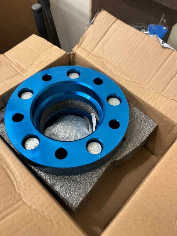 Photo 1 of Spidertrax WHS023 Blue Wheel Spacer Kit