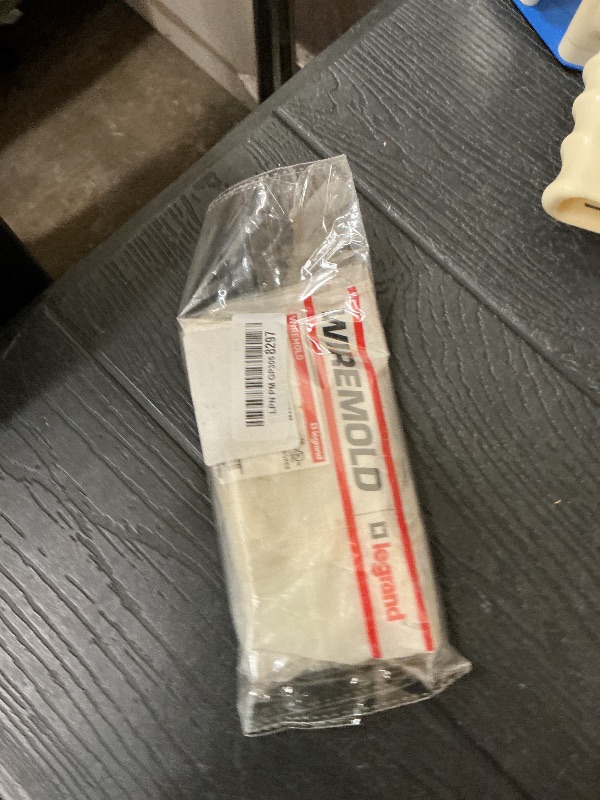 Photo 1 of Wiremold 828R Brass DPLX RECEPT PLT OMBX, White