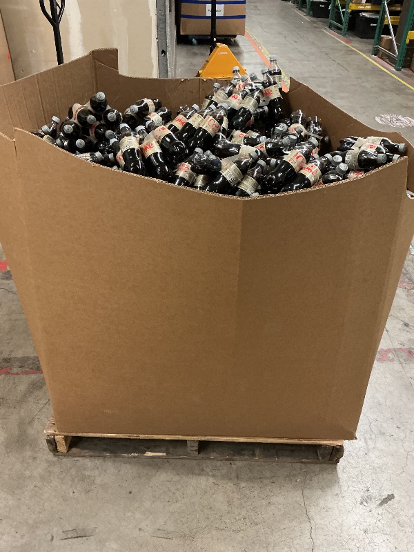 Photo 1 of PALLET- ( must load on your own) Diet Coke Caffeine-Free Soda Soft Drink Bottles, 16.9 fl oz,
Exp. 05/2026
