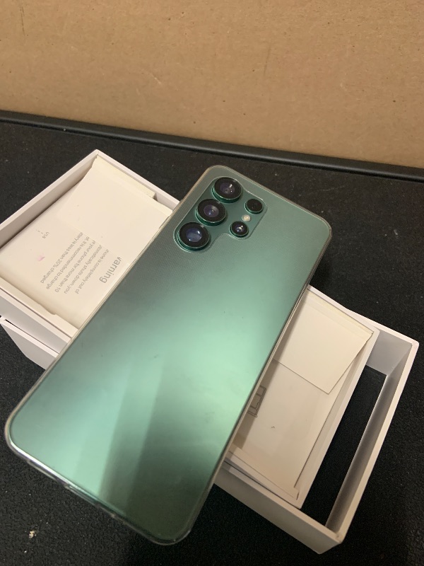 Photo 1 of s25 ultra unlocked cellphone green