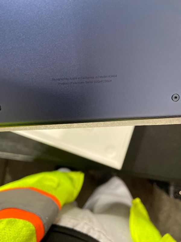 Photo 1 of Apple 2026 MacBook Neo 13-inch Laptop with A18 Pro chip: Built for AI and Apple Intelligence, Liquid Retina Display, 8GB Unified Memory, 512GB SSD Storage, 1080p FaceTime HD Camera, Touch ID; Indigo