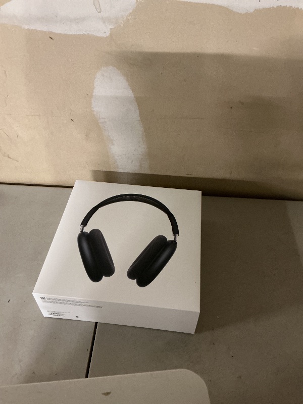 Photo 1 of Apple AirPods Max 2 Wireless Over-Ear Headphones, Active Noise Cancellation, Adaptive Audio, Personalized Spatial Audio, Live Translation, Bluetooth Headphones for iPhone – Midnight