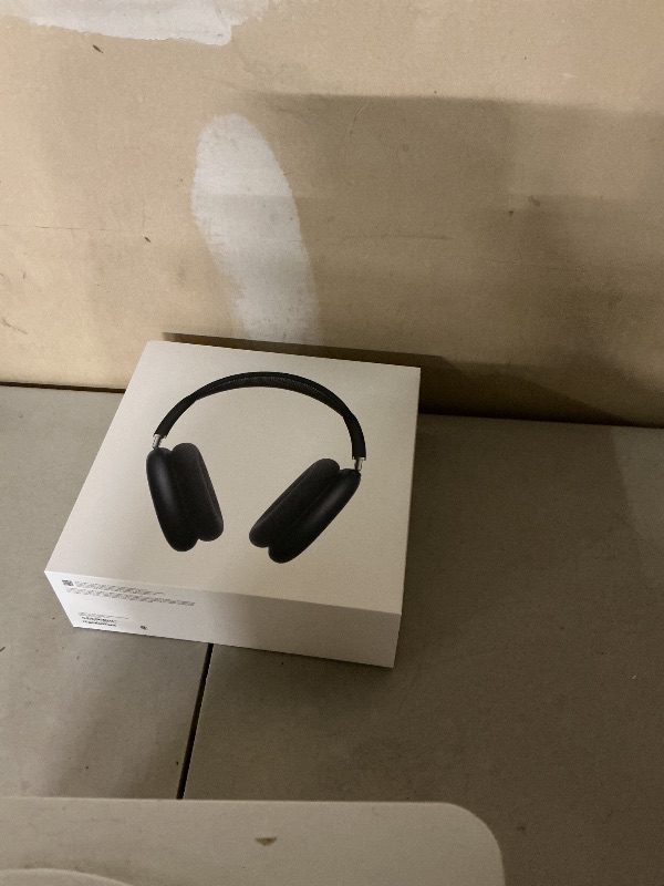 Photo 1 of Apple AirPods Max 2 Wireless Over-Ear Headphones, Active Noise Cancellation, Adaptive Audio, Personalized Spatial Audio, Live Translation, Bluetooth Headphones for iPhone – Midnight