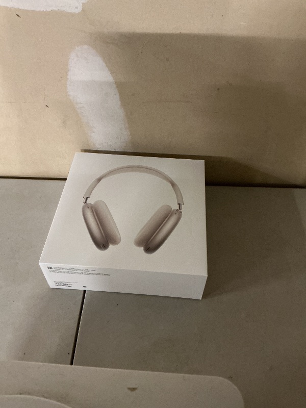 Photo 1 of Apple AirPods Max 2 Wireless Over-Ear Headphones, Active Noise Cancellation, Adaptive Audio, Personalized Spatial Audio, Live Translation, Bluetooth Headphones for iPhone – Starlight