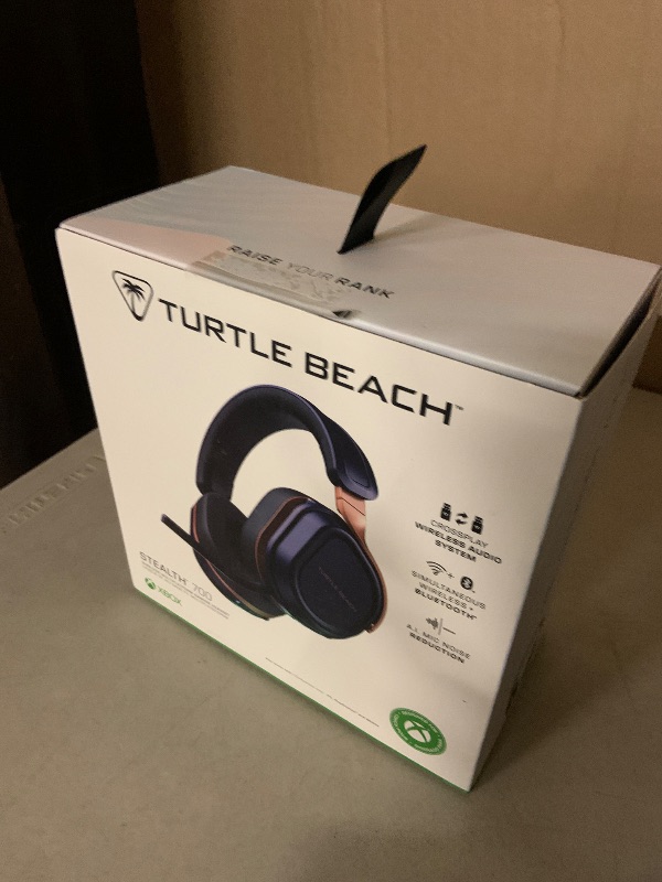 Photo 1 of **READ CLERK COMMENTS**
Turtle Beach Stealth 700 Gen 3 Wireless Multiplatform Amplified Gaming Headset for Xbox Series X|S, Xbox One, PC, PS5, Mobile – 60mm Drivers, AI Noise-Cancelling Mic, Bluetooth, 80-Hr Battery – Cobalt