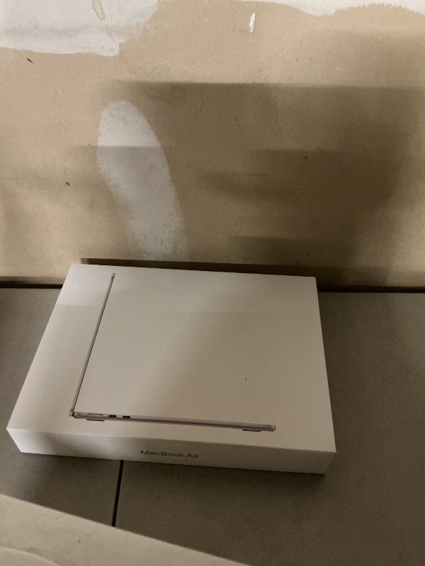 Photo 1 of Apple 2026 MacBook Air 13-inch Laptop with M5 chip: Built for AI, 13.6-inch Liquid Retina Display, 16GB Unified Memory, 512GB SSD, 12MP Center Stage Camera, Touch ID, Wi-Fi 7; Silver