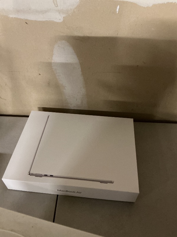 Photo 1 of Apple 2026 MacBook Air 13-inch Laptop with M5 chip: Built for AI, 13.6-inch Liquid Retina Display, 16GB Unified Memory, 512GB SSD, 12MP Center Stage Camera, Touch ID, Wi-Fi 7; Silver