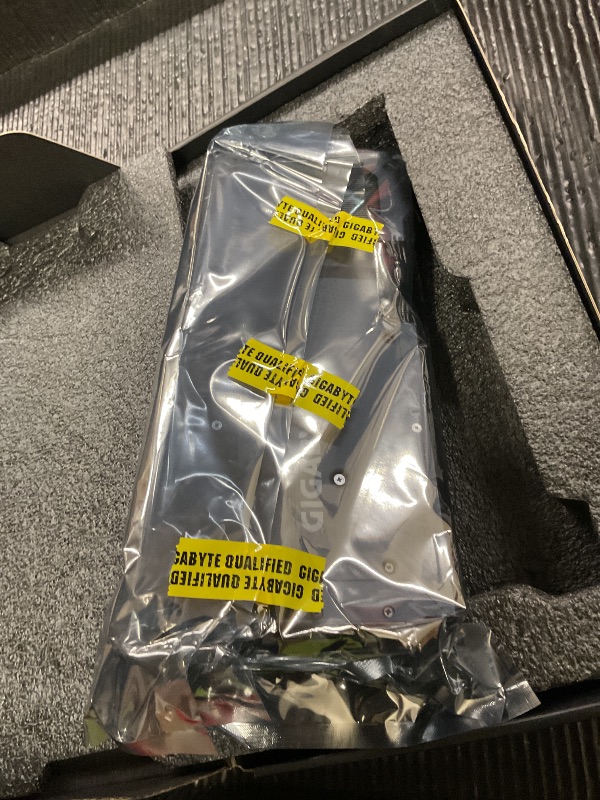 Photo 1 of GIGABYTE Radeon RX 9070 XT Gaming OC 16G Graphics Card, PCIe 5.0, 16GB GDDR6, GV-R9070XTGAMING OC-16GD Video Card