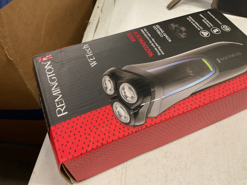 Photo 1 of Remington® Cordless Rotary Shaver, WETech™ Technology, 100% Waterproof, PR1362C