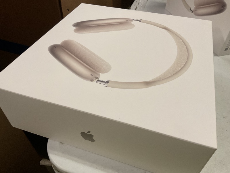 Photo 1 of Apple AirPods Max 2 Wireless Over-Ear Headphones, Active Noise Cancellation, Adaptive Audio, Personalized Spatial Audio, Live Translation, Bluetooth Headphones for iPhone – Starlight