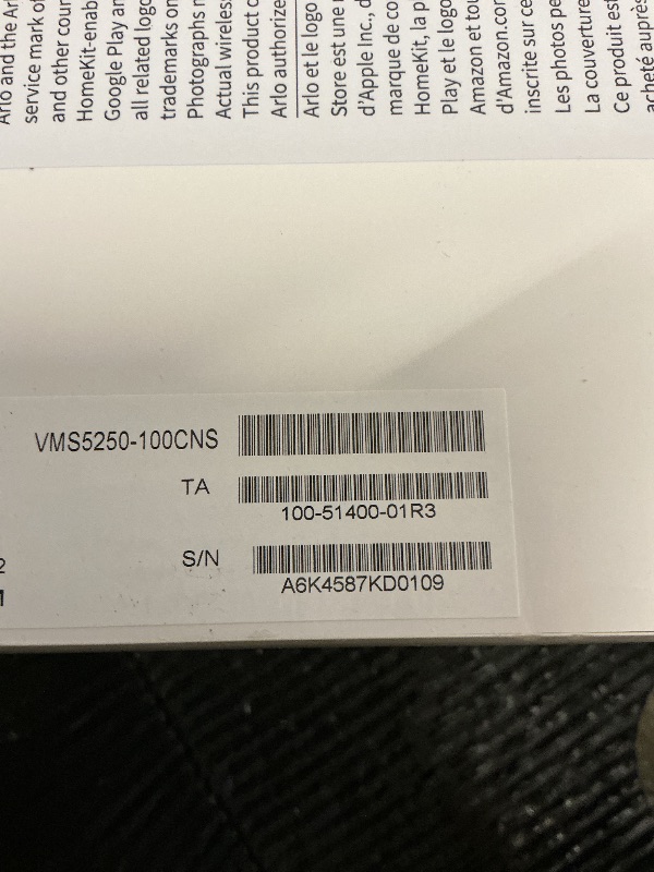 Photo 1 of FACTORY SEALED—- Arlo Ultra Security Camera 4K HDR (3rd Gen, 2025 Release) + SmartHub, Battery Power, Emergency Response, AI Event Captions, 1-Month Trial of Secure Plan, 180° Field of View, 2 Cam, White
