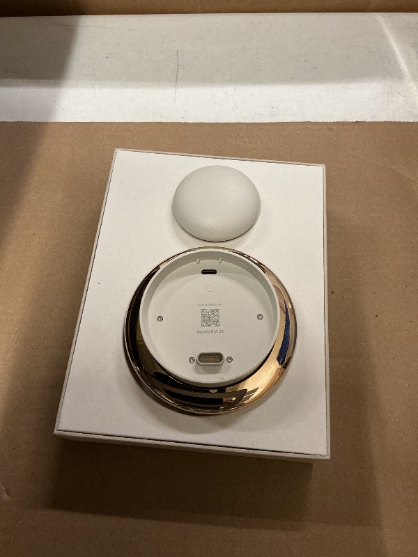 Photo 1 of Google Nest Learning Thermostat (4th Gen, 2024) with Nest Temperature Sensor - Energy Saving Smart Thermostat - Compatible with Alexa, Apple HomeKit and Google Home App - Polished Gold
