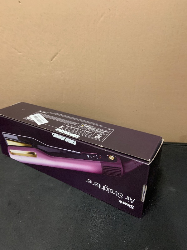 Photo 1 of ******NONFUNCTIONAL - SELLING FOR PARTS ONLY******
Shark SilkiPro™ Straight | Wet-to-Dry Hair Straightener + Rapid Blow Dryer | 3 Interchangeable Combs | Ultra-Fast Drying | No Heat Damage | for All Hair Types | Plum Satin | HT400PU