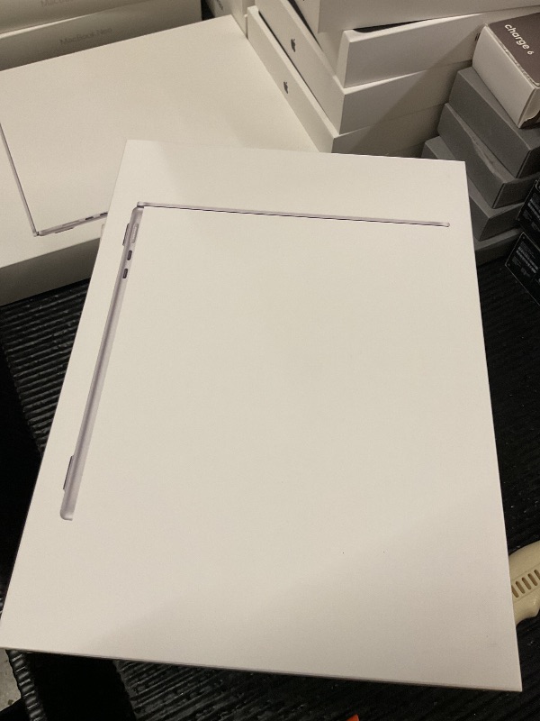 Photo 1 of FACTORY SEALED—- Apple 2026 MacBook Air 13-inch Laptop with M5 chip: Built for AI, 13.6-inch Liquid Retina Display, 16GB Unified Memory, 512GB SSD, 12MP Center Stage Camera, Touch ID, Wi-Fi 7; Silver