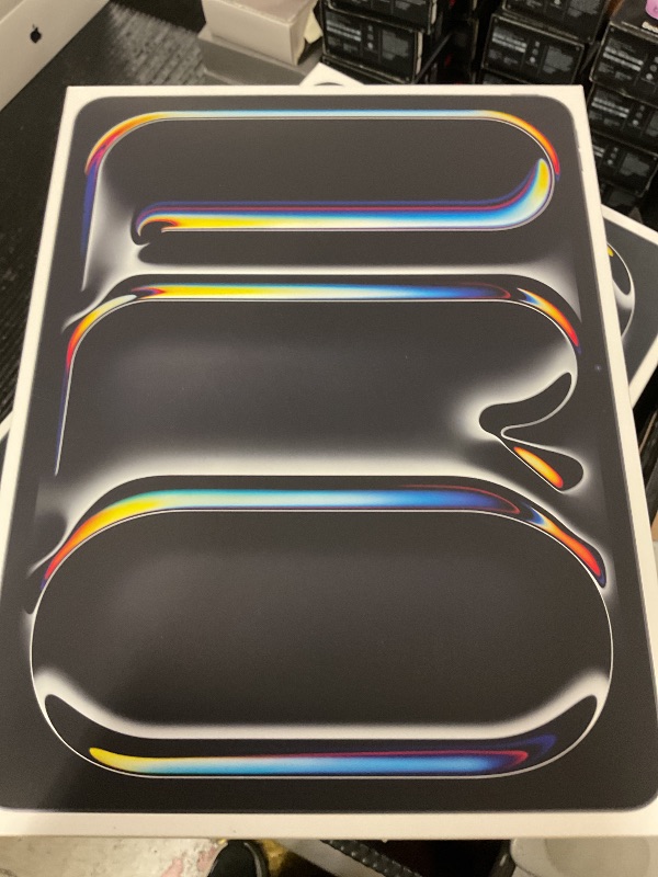 Photo 1 of FACTORY SEALED—- Apple iPad Pro 13-inch (M5): Ultra Retina XDR Display, 512GB, Landscape 12MP Front Camera/12MP Back Camera, LiDAR Scanner, Wi-Fi 7 with Apple N1, Face ID, All-Day Battery Life — Space Black