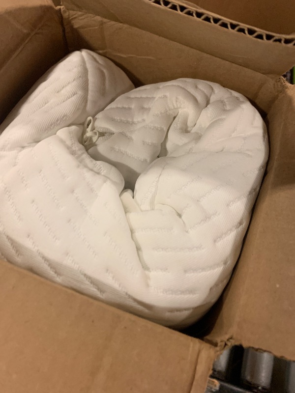 Photo 1 of Tuft & Needle Original Foam Pillow, Standard Size with T&N Adaptive Foam