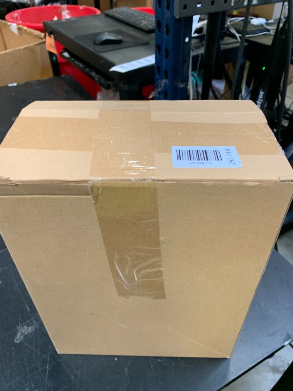 Photo 1 of Acellegic 2L Pump Sprayers, Set of 2