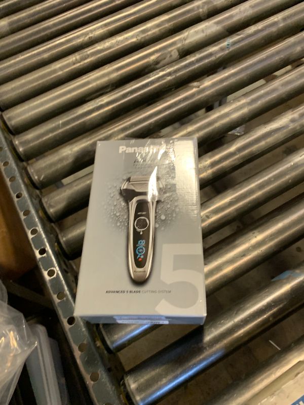 Photo 1 of Panasonic ARC5 Electric Razor for Men, ES-LV65-S
