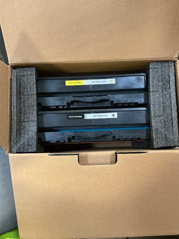 Photo 1 of 218A Toner Cartridges Replacement 3301sdw 3301fdw 3201dw Compatible for HP 218A 218X Toner (with Chip) W2180X W2180A Works for Pro 3201dw Pro MFP 3301fdw 3201dw 3301sdw Printer 4Pack(1BK+1C+1M+1Y)